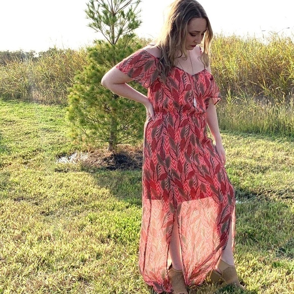 Charming Charlie Cold Shoulder Coral and Brown Retro Leaves Maxi Dress - Picture 3 of 15